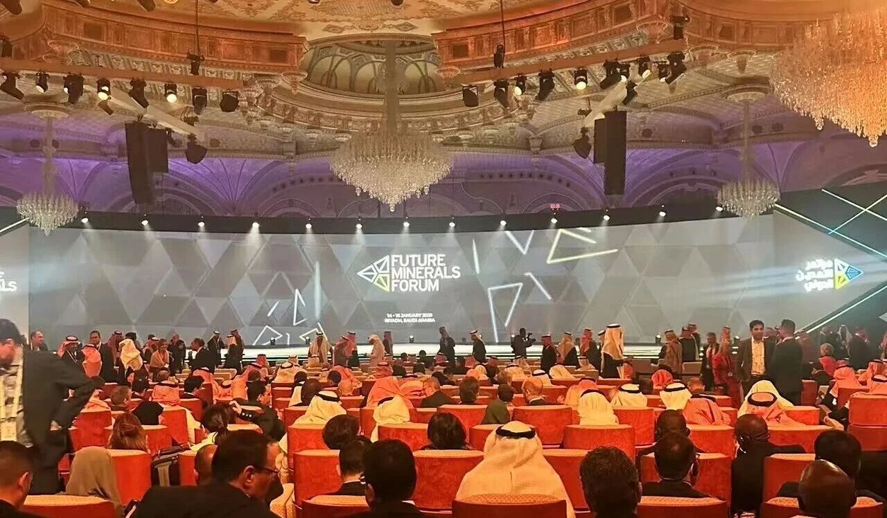 沙特论道全球矿业，启源芯动力“零碳智慧矿山方案”贡献中国经验