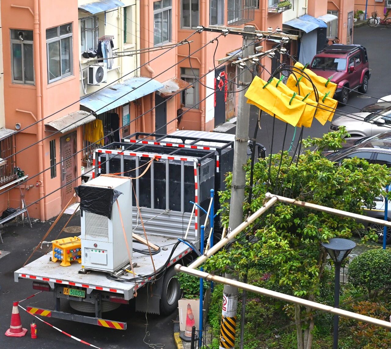 零噪音，不停电！移动送电车驶入上海居民小区！